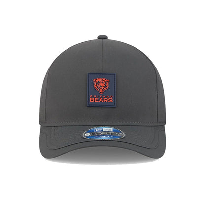 This is a Chicago Bears NFL Sideline 2025 Charcoal 9FORTY M-Crown Adjustable Cap 3