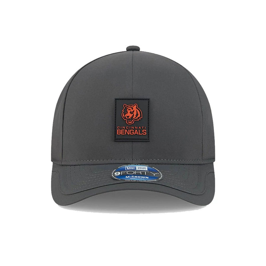 This is a Cincinnati Bengals NFL Sideline Charcoal 9FORTY M-Crown Adjustable Cap 3