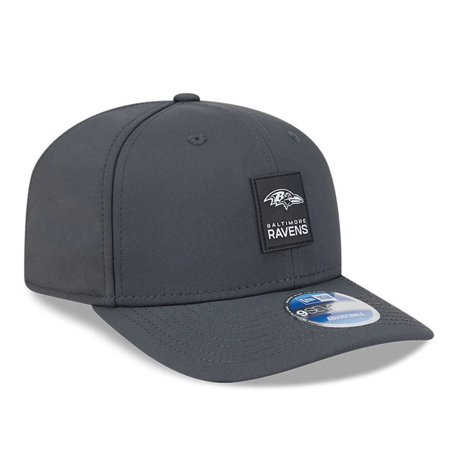 This is a Baltimore Ravens NFL Sideline 2025 Charcoal 9SEVENTY Stretch Snap Adjustable Cap 4