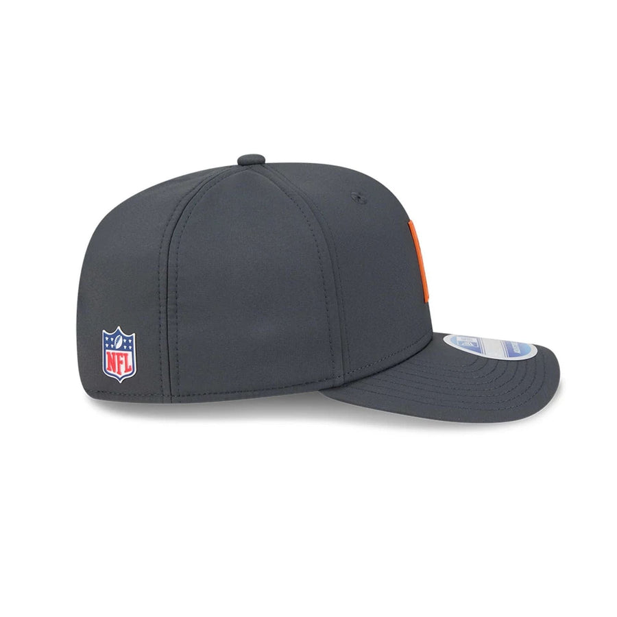 This is a Denver Broncos NFL Sideline 2025 Charcoal 9SEVENTY Stretch Snap Adjustable Cap 5