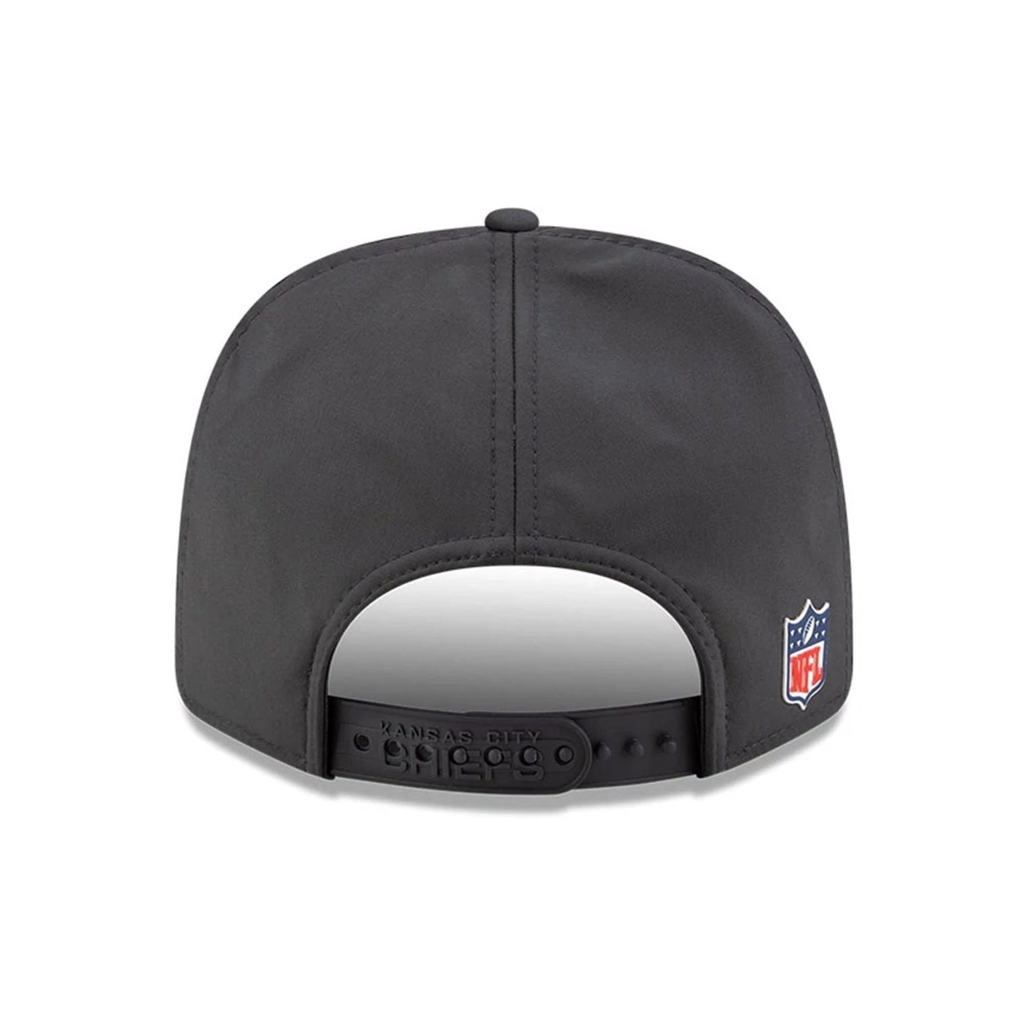 This is a Kansas City Chiefs NFL Sideline 2025 Charcoal 9SEVENTY Stretch Snap Adjustable Cap 7