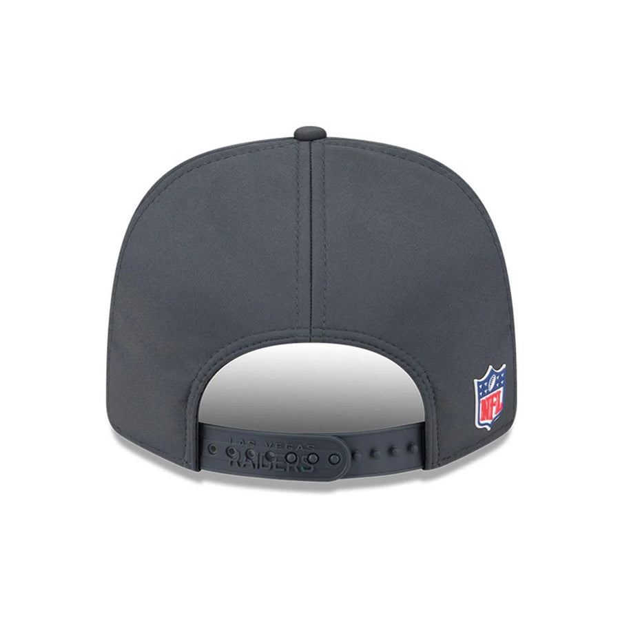 This is a Las Vegas Raiders NFL Sideline 2025 Charcoal 9SEVENTY Stretch Snap Adjustable Cap 7