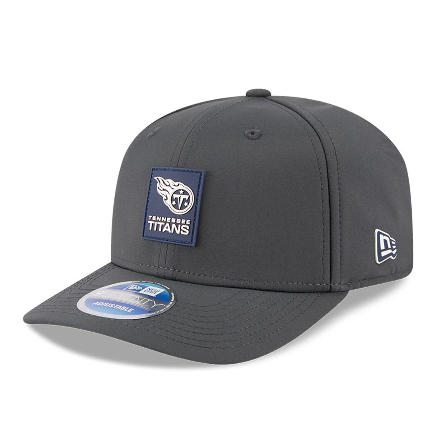 This is a Tennessee Titans NFL Sideline 2025 Charcoal 9SEVENTY Stretch Snap Adjustable Cap 1