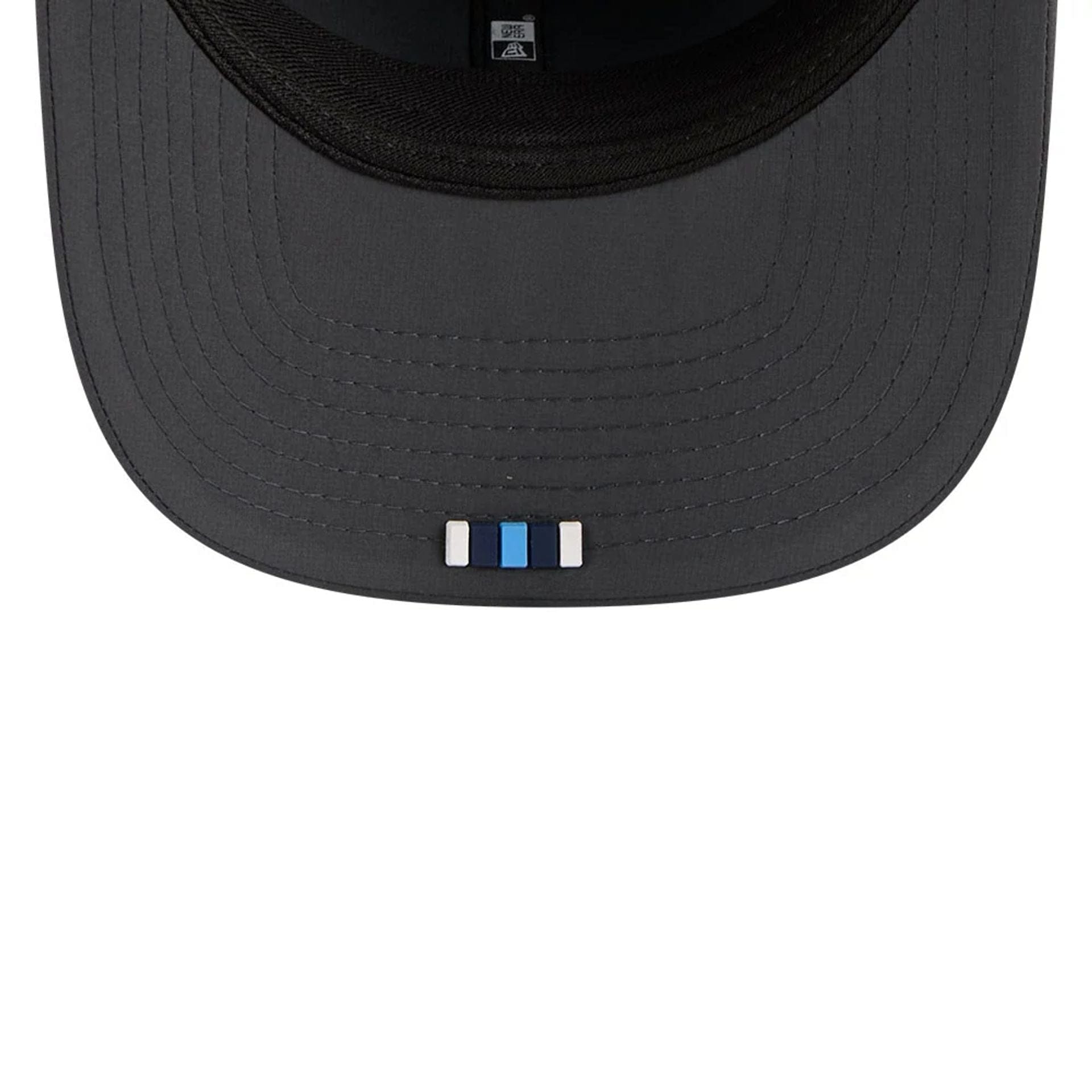 This is a Tennessee Titans NFL Sideline 2025 Charcoal 9SEVENTY Stretch Snap Adjustable Cap 2