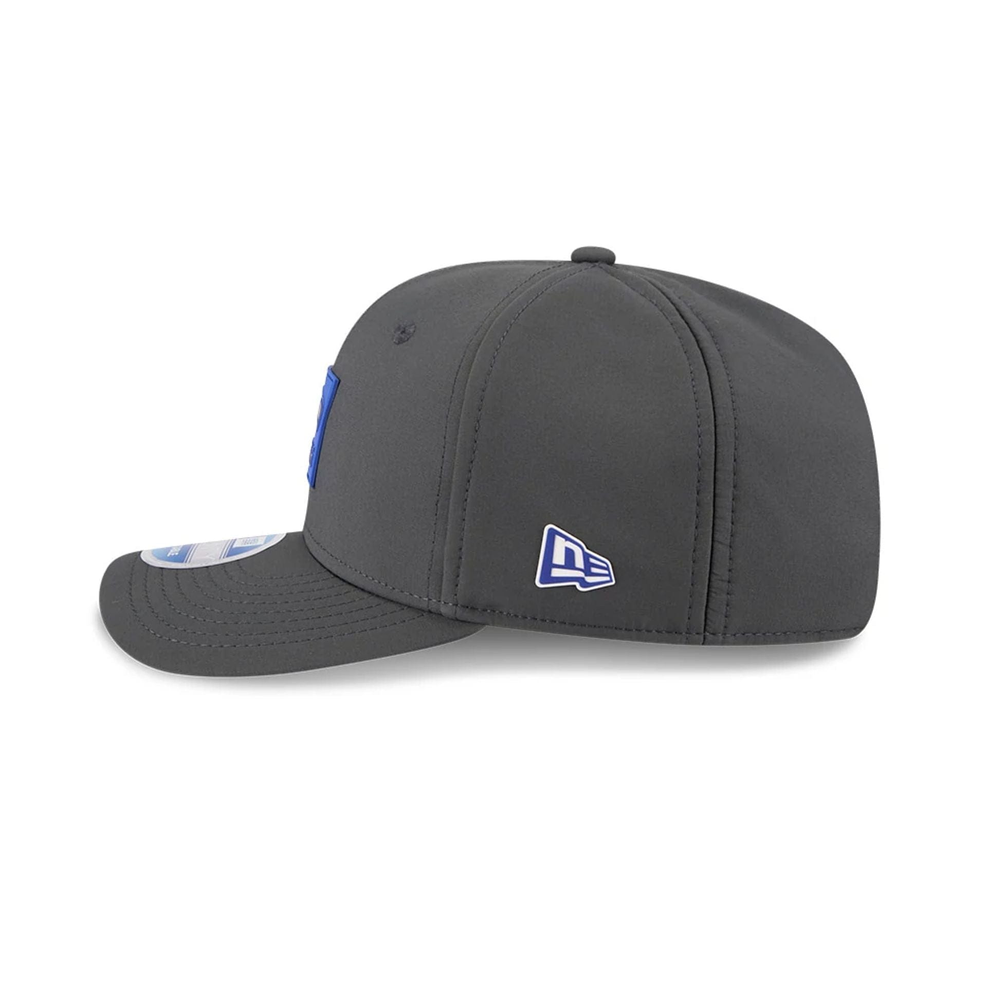 This is a Tennessee Titans NFL Sideline 2025 Charcoal 9SEVENTY Stretch Snap Adjustable Cap 6