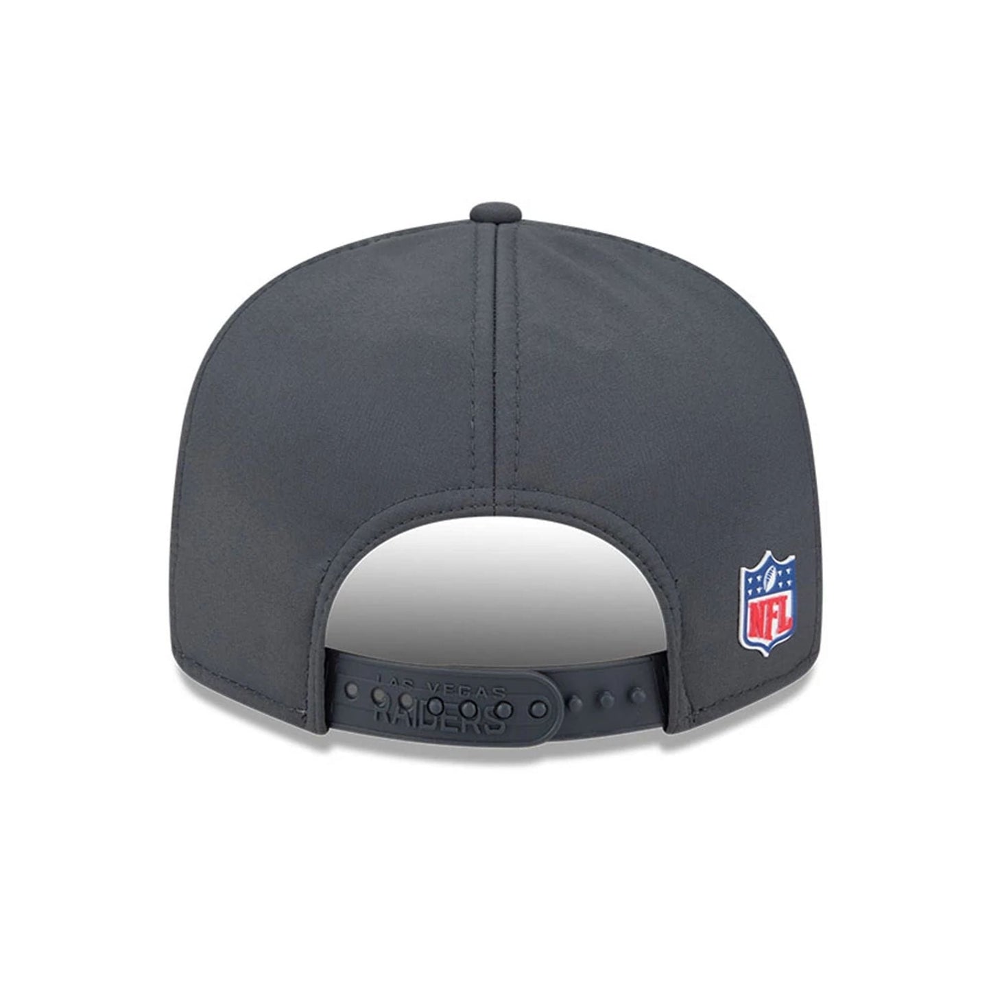 This is a Las Vegas Raiders NFL Sideline Charcoal 9FIFTY Split Panel Snapback Adjustable Cap 7