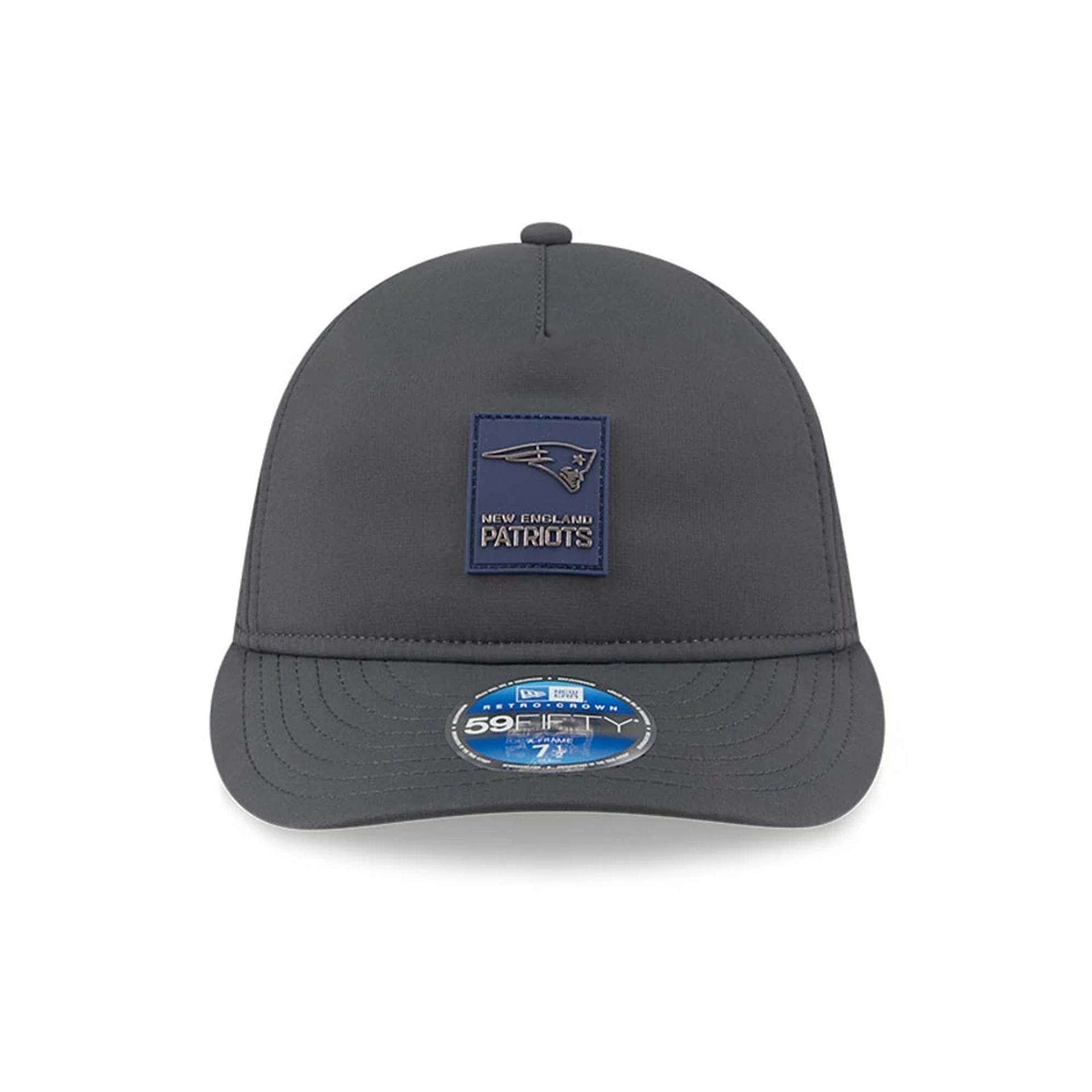 This is a New England Patriots NFL Sideline Charcoal Retro Crown 59FIFTY Fitted Cap 3