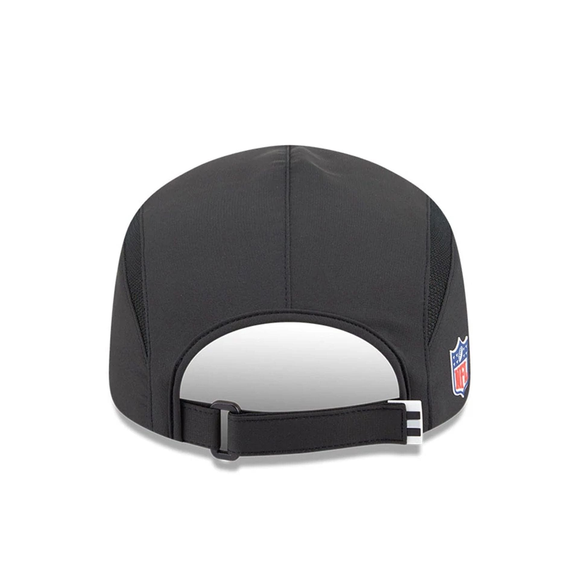 This is a Las Vegas Raiders NFL Sideline 2025 Black Runner Adjustable Cap 6