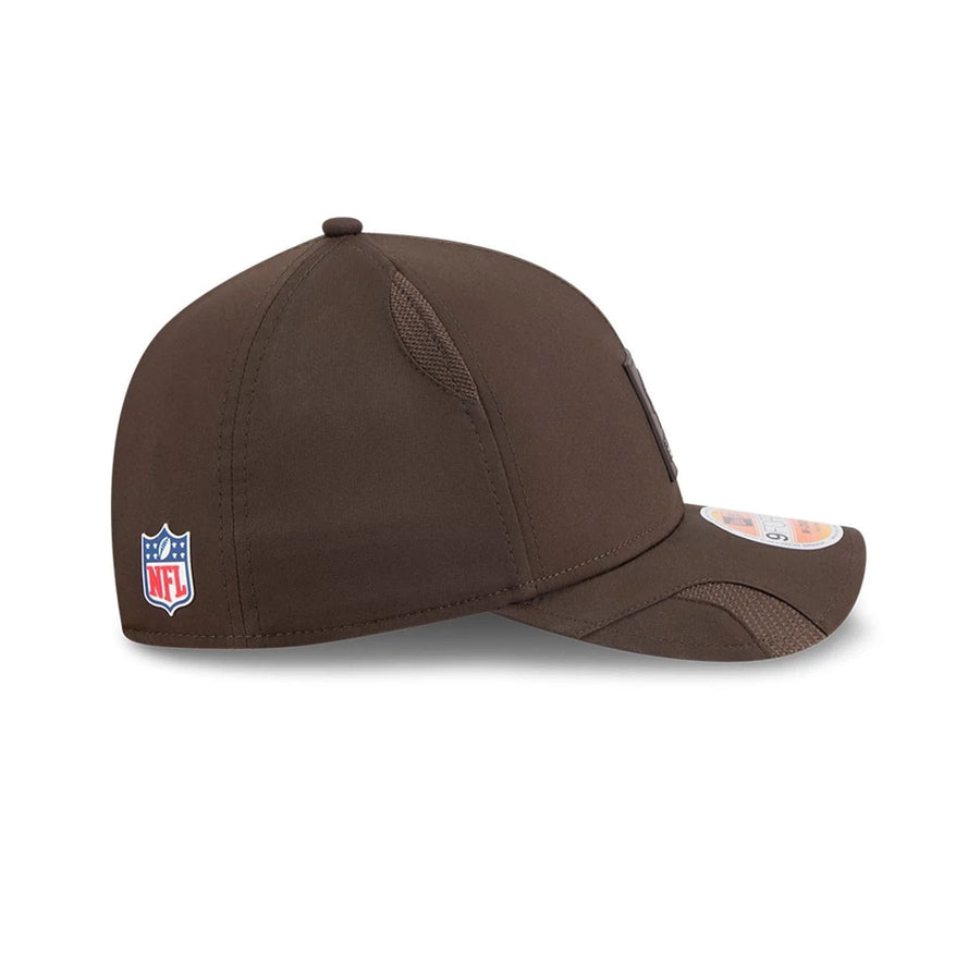 This is a Cleveland Browns NFL Sideline 2025 Dark Brown 9FORTY M-Crown Adjustable Cap 5