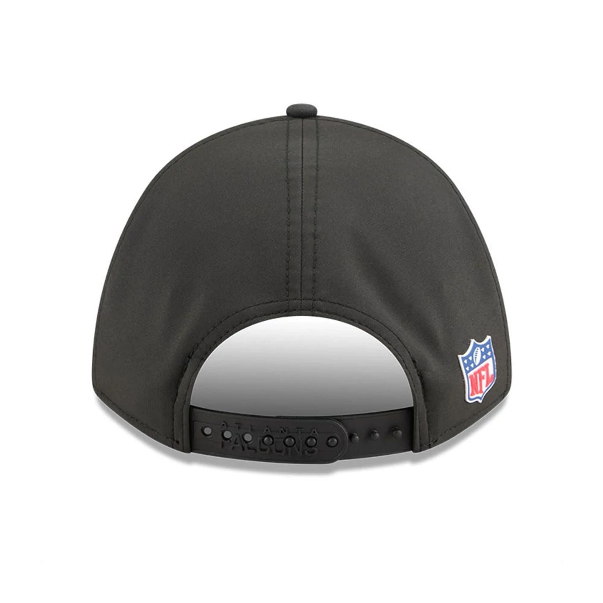This is a Atlanta Falcons NFL Sideline 2025 Black 9FORTY M-Crown Adjustable Cap 7
