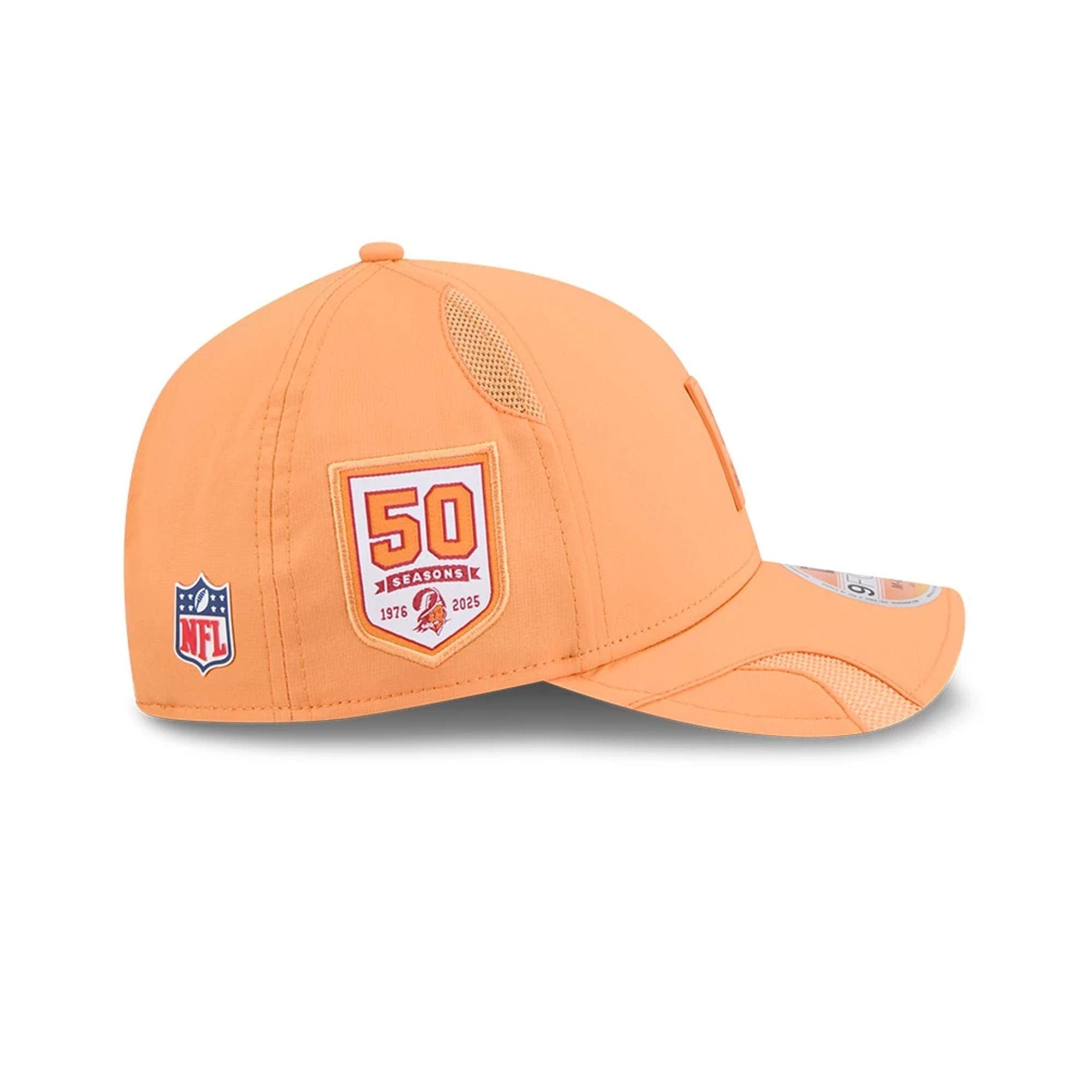 This is a Tampa Bay Buccaneers NFL Sideline 2025 Orange 9FORTY M-Crown Adjustable Cap 5