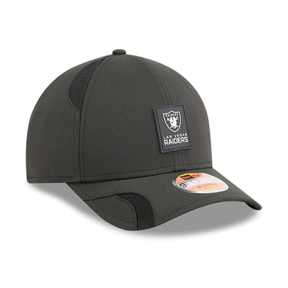 This is a Las Vegas Raiders NFL Sideline 2025 Black 9FORTY M-Crown Adjustable Cap 4