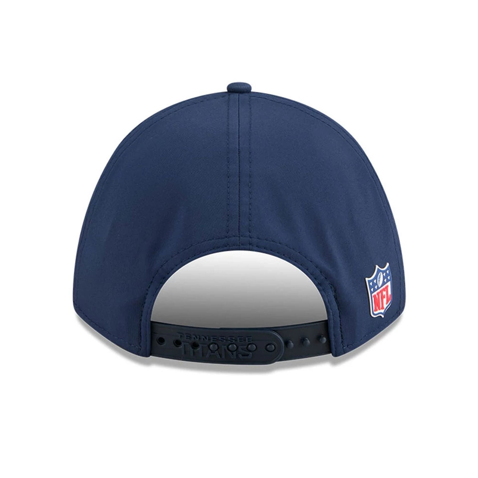 This is a Tennessee Titans NFL Sideline 2025 Dark Blue 9FORTY M-Crown Adjustable Cap 7