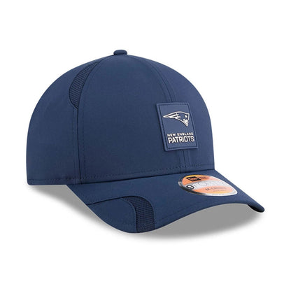 This is a New England Patriots NFL Sideline 2025 Dark Blue 9FORTY M-Crown Adjustable Cap 4