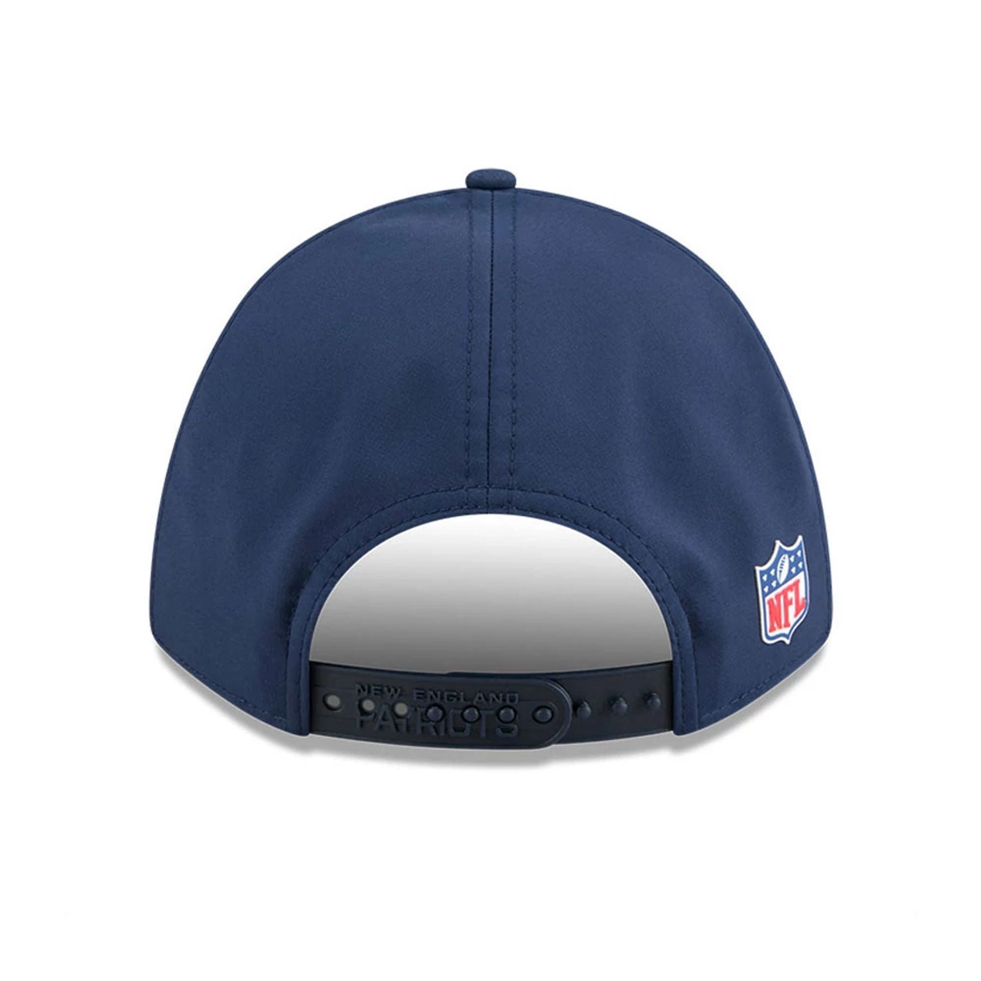 This is a New England Patriots NFL Sideline 2025 Dark Blue 9FORTY M-Crown Adjustable Cap 7