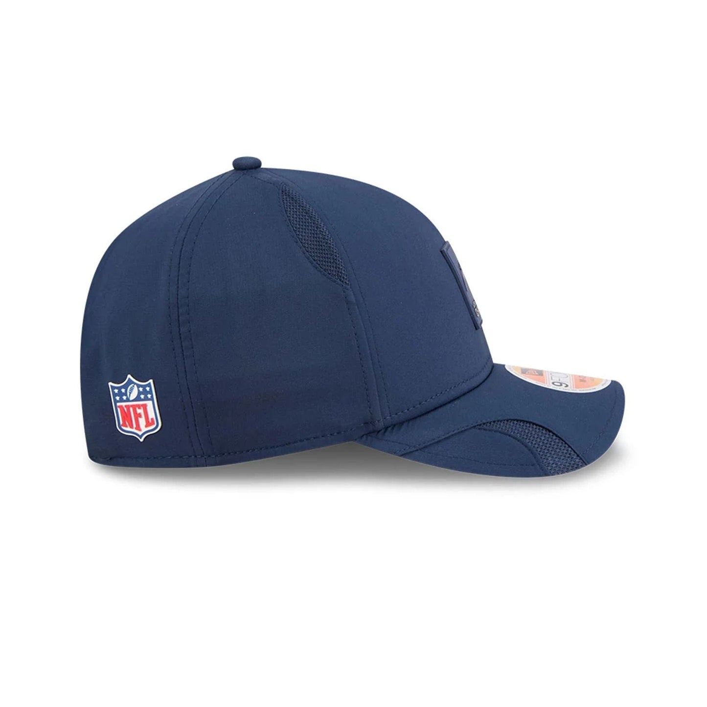 This is a LA Chargers NFL Sideline 2025 Dark Blue 9FORTY M-Crown Adjustable Cap 5