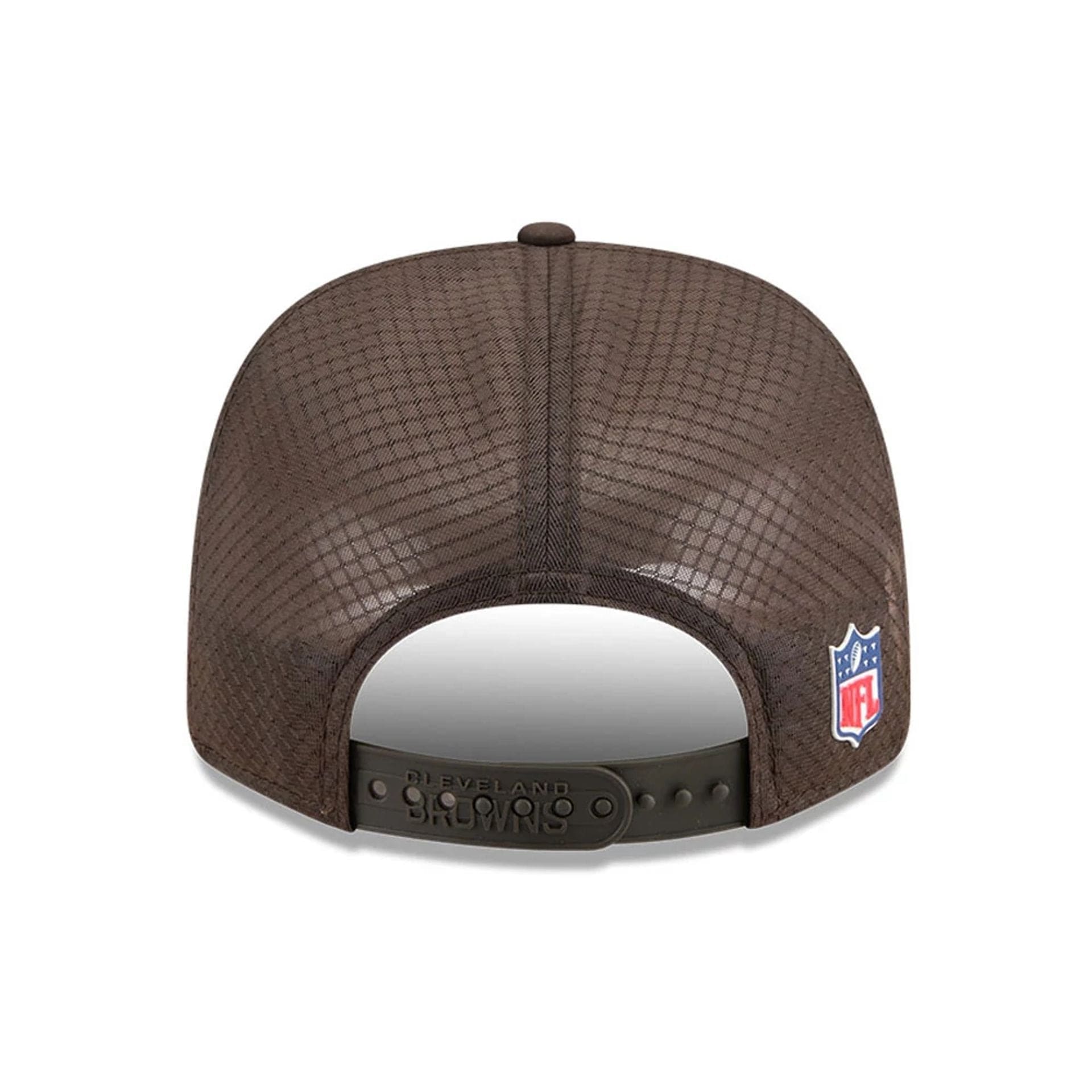 This is a Cleveland Browns NFL Sideline 2025 Dark Brown 9SEVENTY Trucker Stretch Snap Adjustable Cap 6