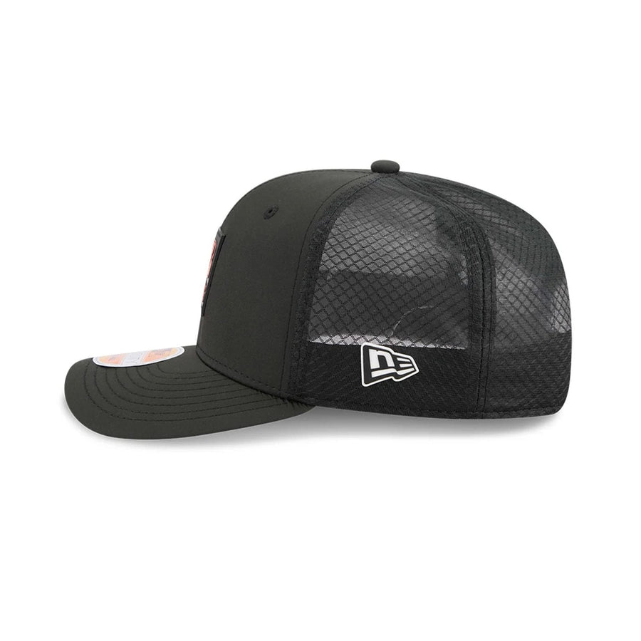 This is a Cincinnati Bengals NFL Sideline 2025 Black 9SEVENTY Trucker Stretch Snap Adjustable Cap 4