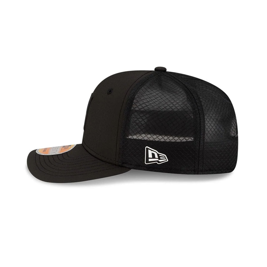 This is a Las Vegas Raiders NFL Sideline 2025 Black 9SEVENTY Trucker Stretch Snap Adjustable Cap 6