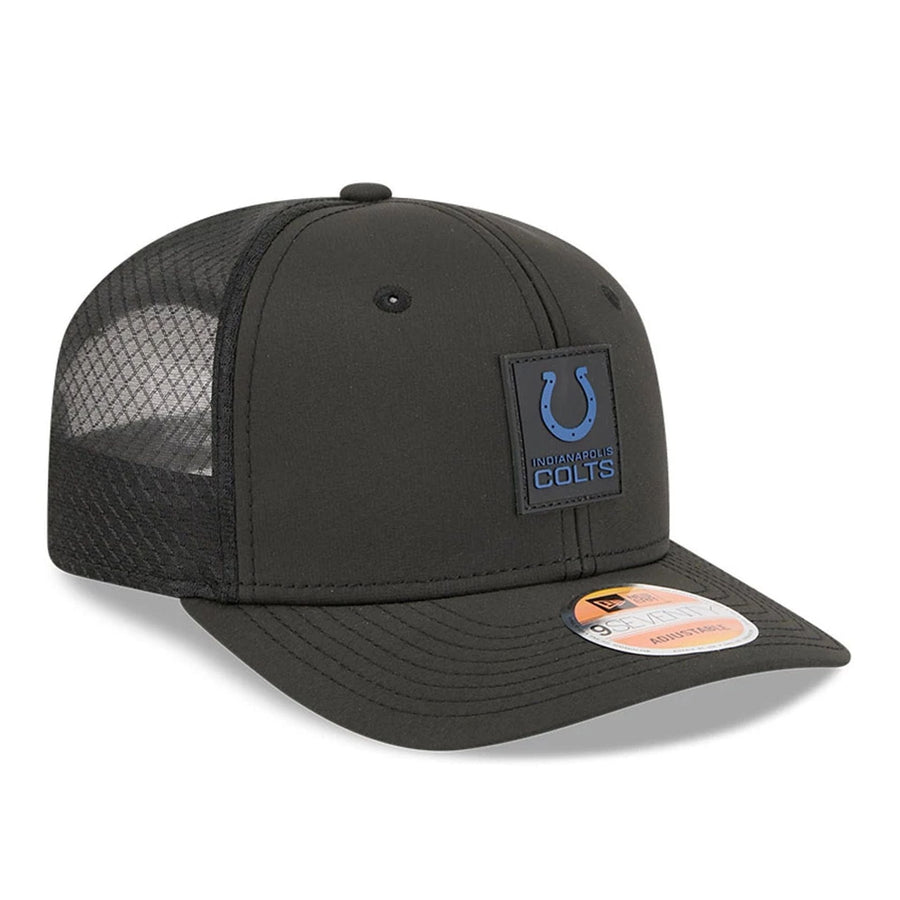 This is a Indianapolis Colts NFL Sideline 2025 Black 9SEVENTY Trucker Stretch Snap Adjustable Cap 4