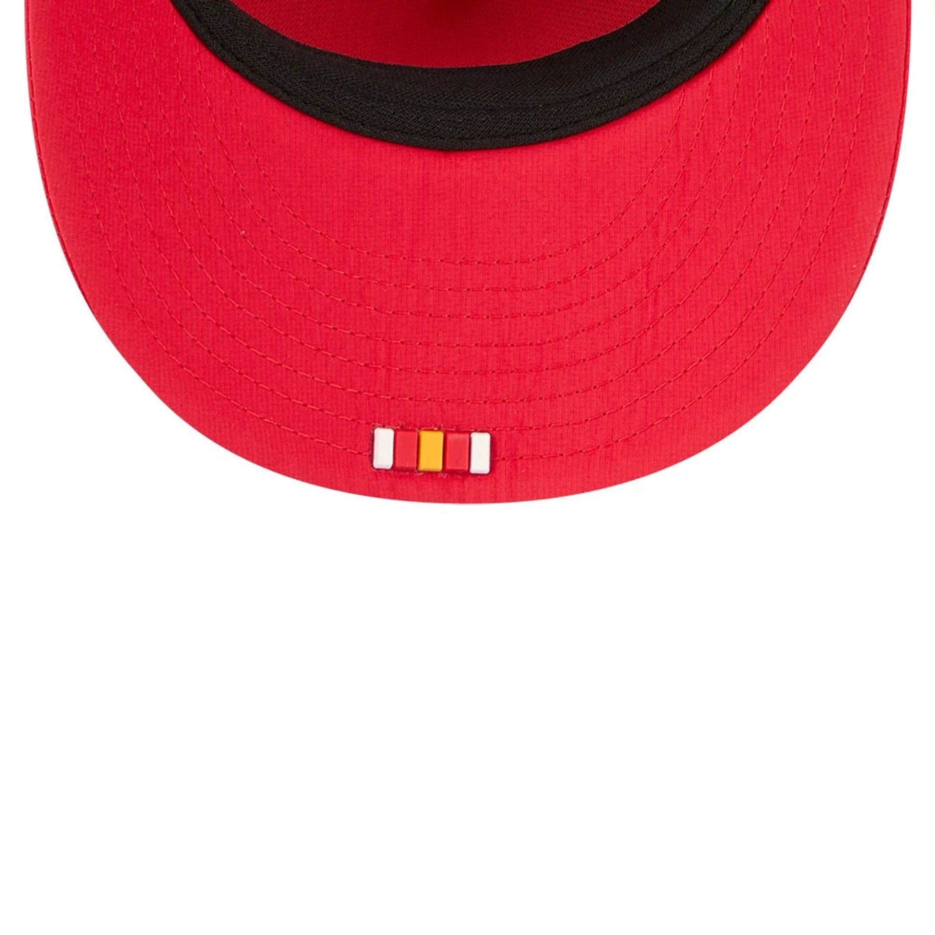 This is a Kansas City Chiefs NFL Sideline 2025 Red Retro Crown 59FIFTY Fitted Cap 6