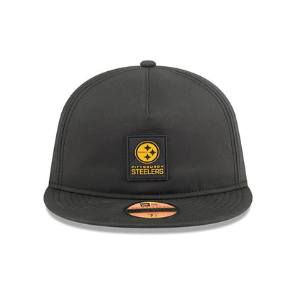 This is a Pittsburgh Steelers NFL Sideline 2025 Black Retro Crown 59FIFTY Fitted Cap 2