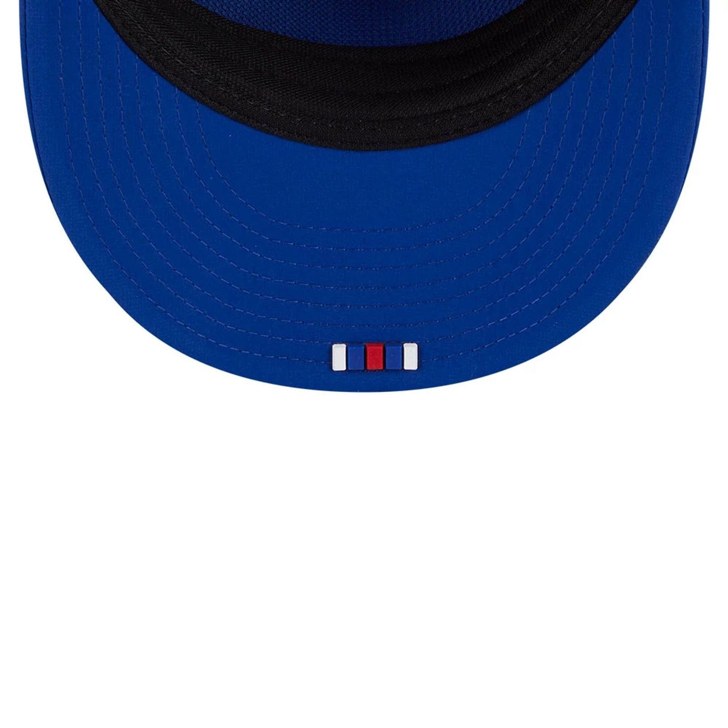 This is a New York Giants NFL Sideline 2025 Blue Retro Crown 59FIFTY Fitted Cap 7