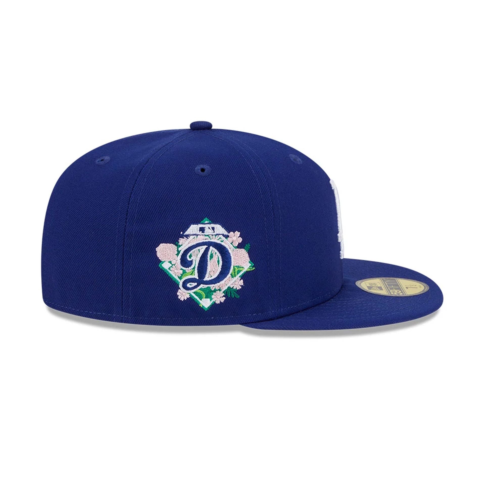 This is a LA Dodgers Floral Undervisor Dark Blue 59FIFTY Fitted Cap 5