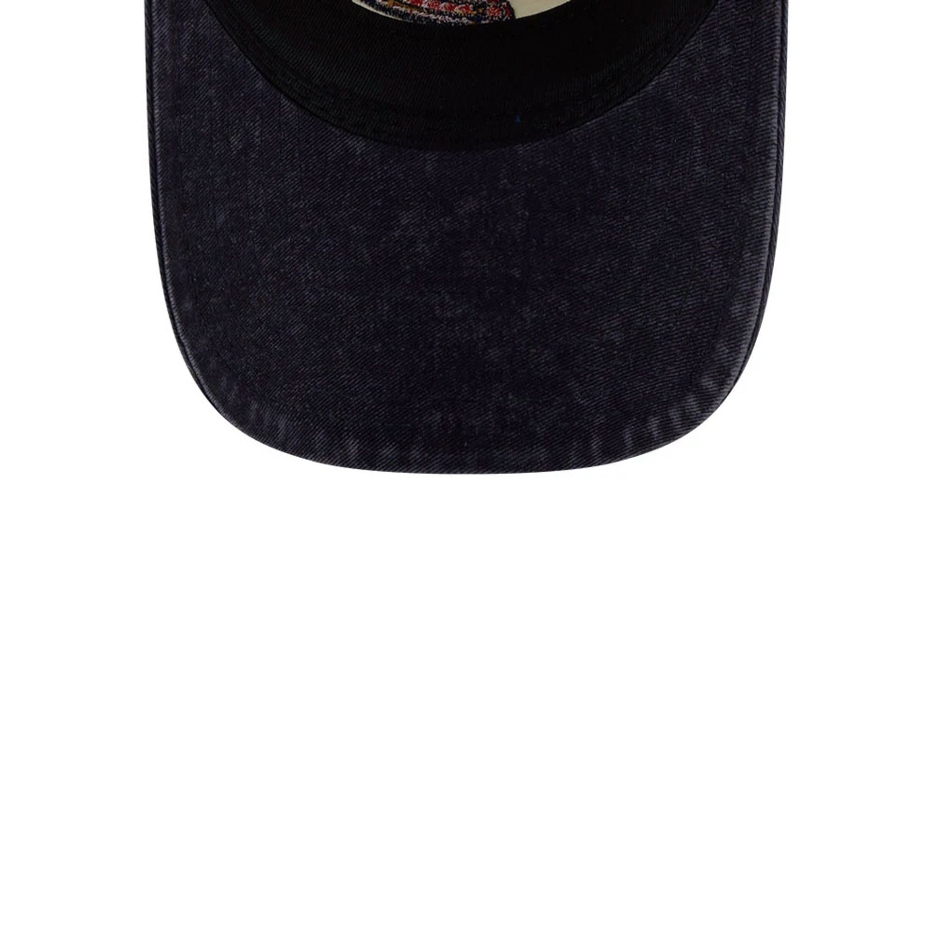 This is a Atlanta Braves Pastel White 9TWENTY A-Frame Adjustable Cap 7