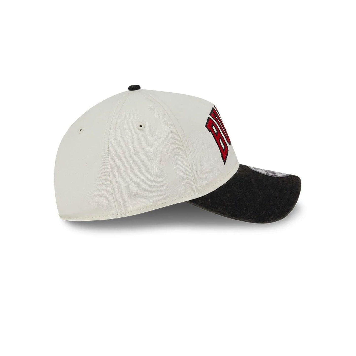 This is a Chicago Bulls Pastel White 9TWENTY A-Frame Adjustable Cap 5