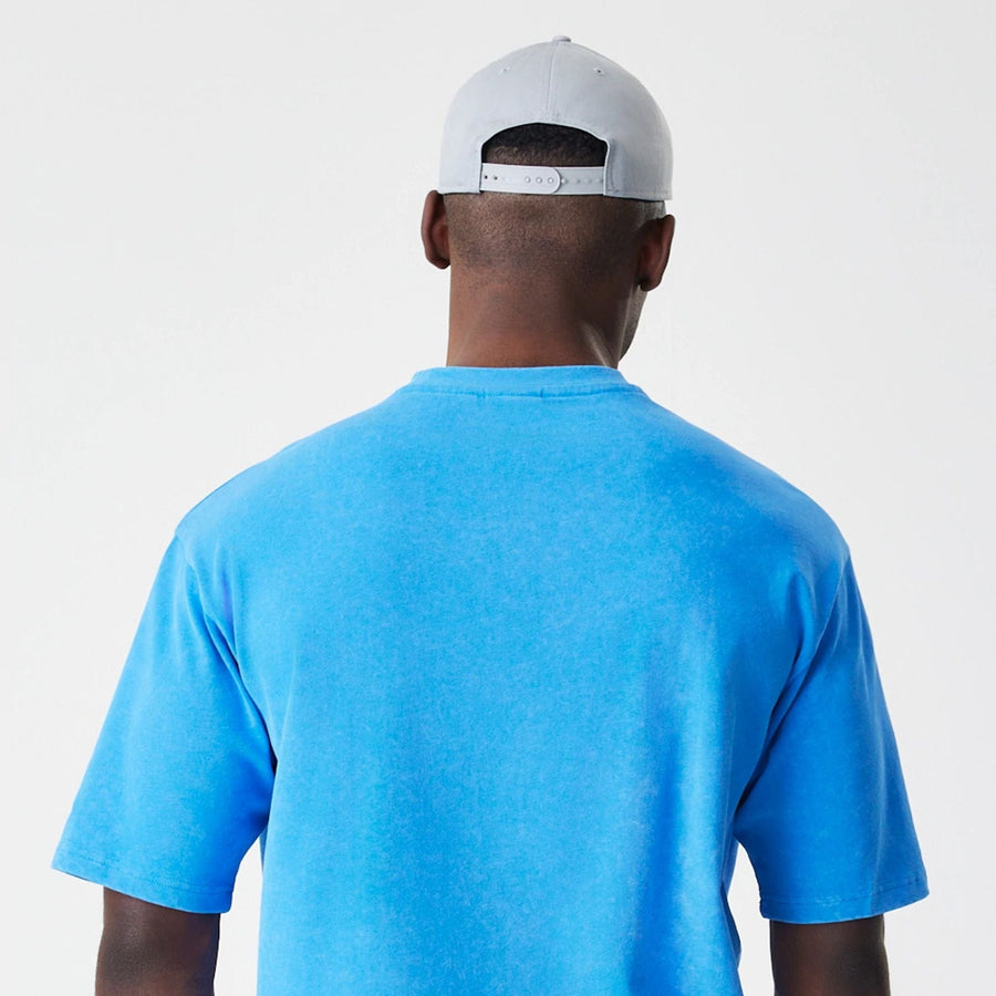 The Male model is wearing Red Bull Racing Blue Oversized T-Shirt 7