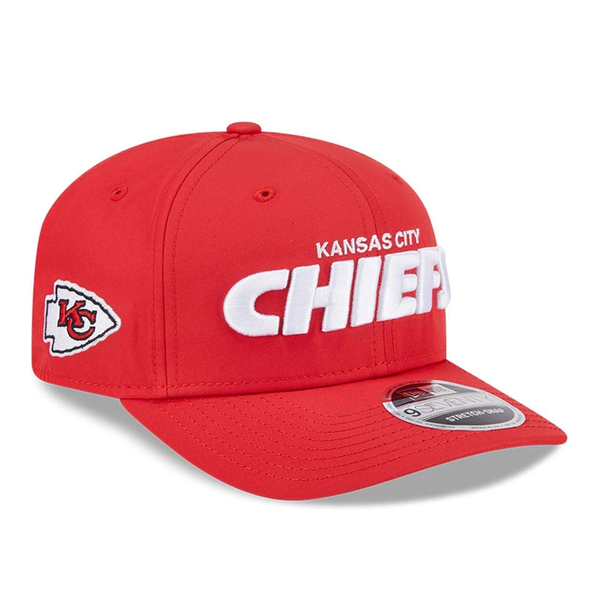 This is a Kansas City Chiefs NFL Coach Red 9SEVENTY Stretch Snap Adjustable Cap 1