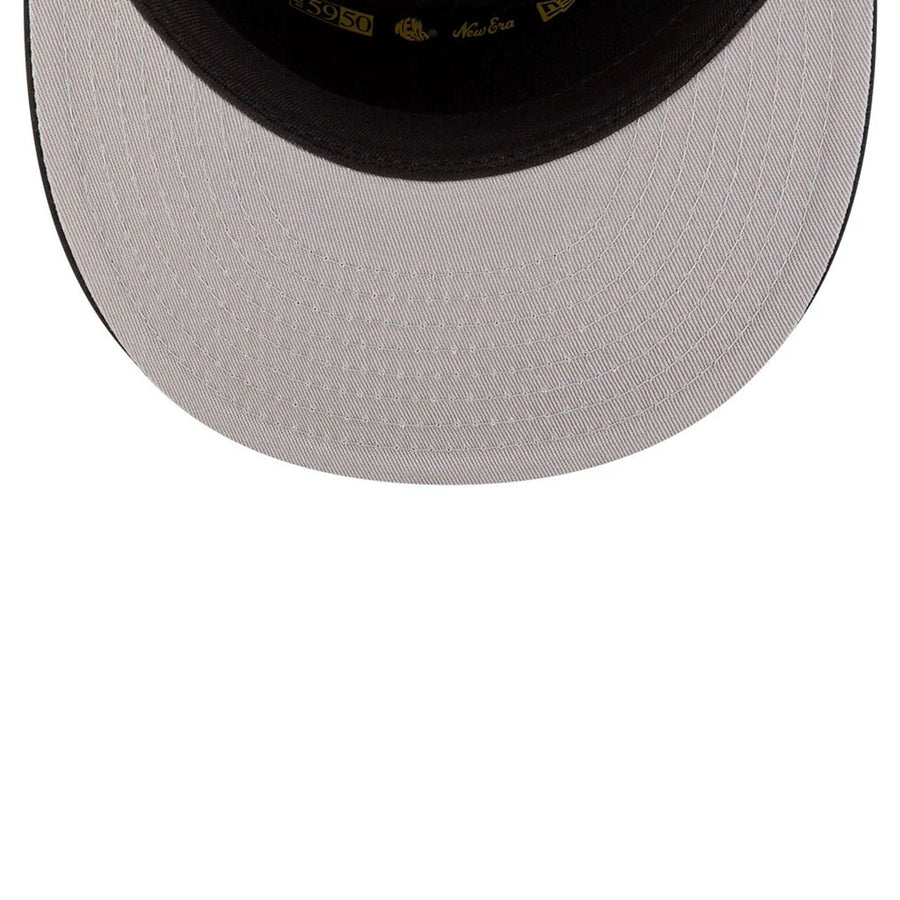 This is a New Era 59FIFTY Day Black 59FIFTY Split Panel Fitted Cap 2