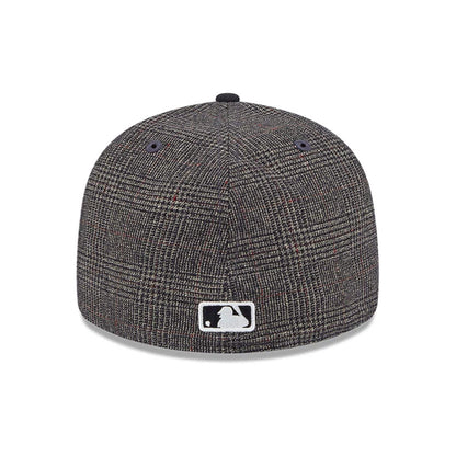 This is a Seattle Mariners 59FIFTY Day Black Retro Crown 59FIFTY Fitted Cap 7