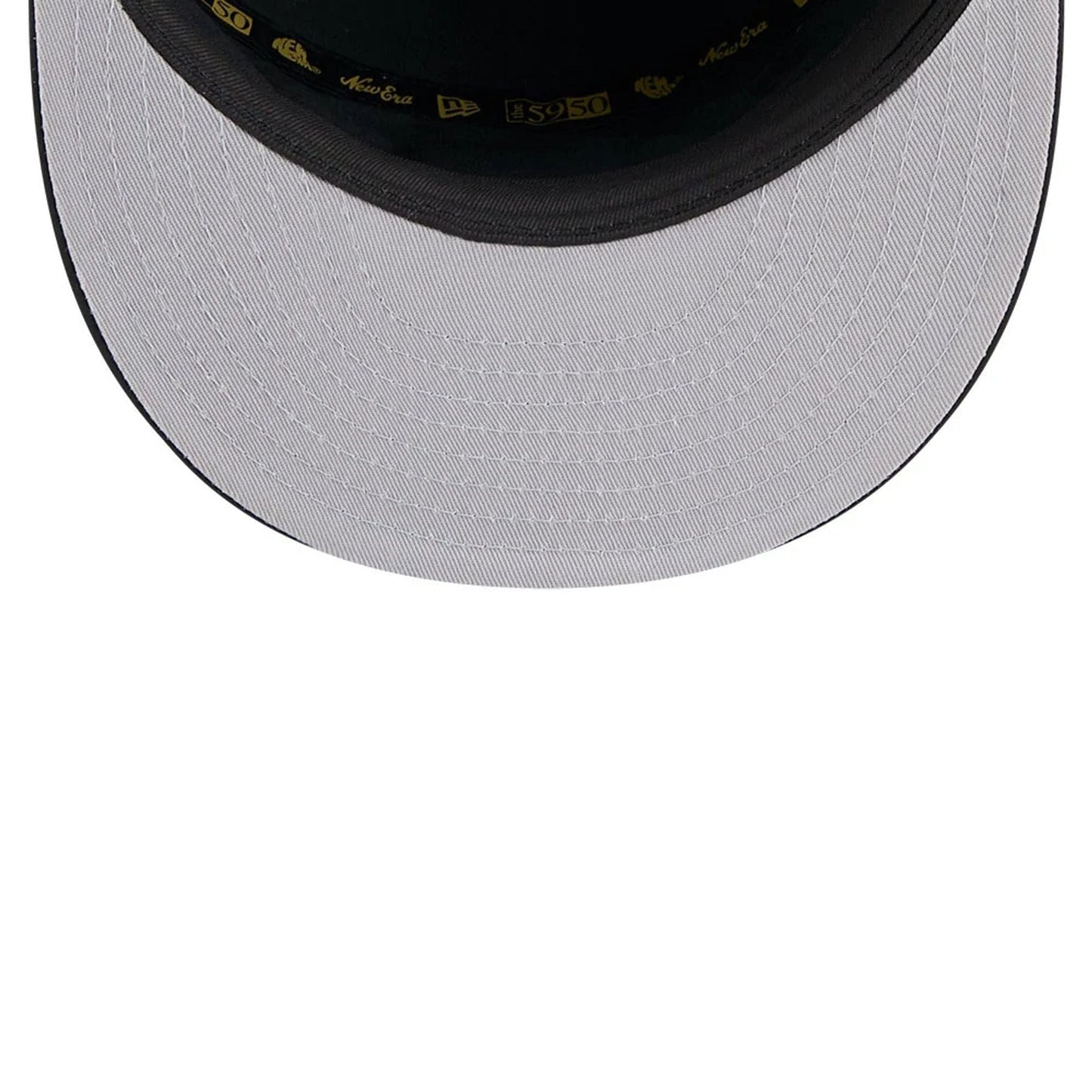 This is a LA Kings 59FIFTY Day Black 59FIFTY Split Panel Fitted Cap 2
