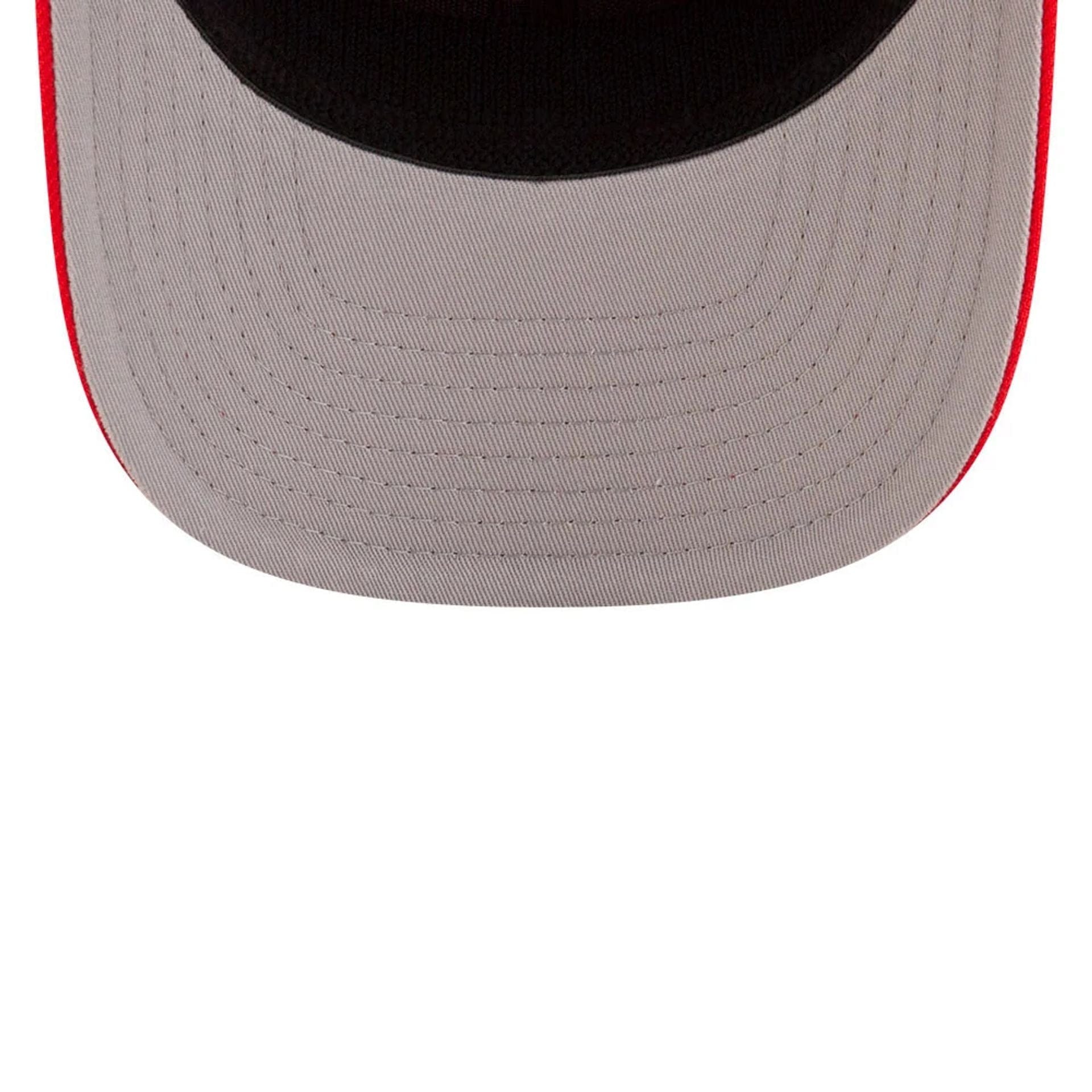 This is a Houston Rockets NBA Team Red 9SEVENTY Stretch Snap Adjustable Cap 2