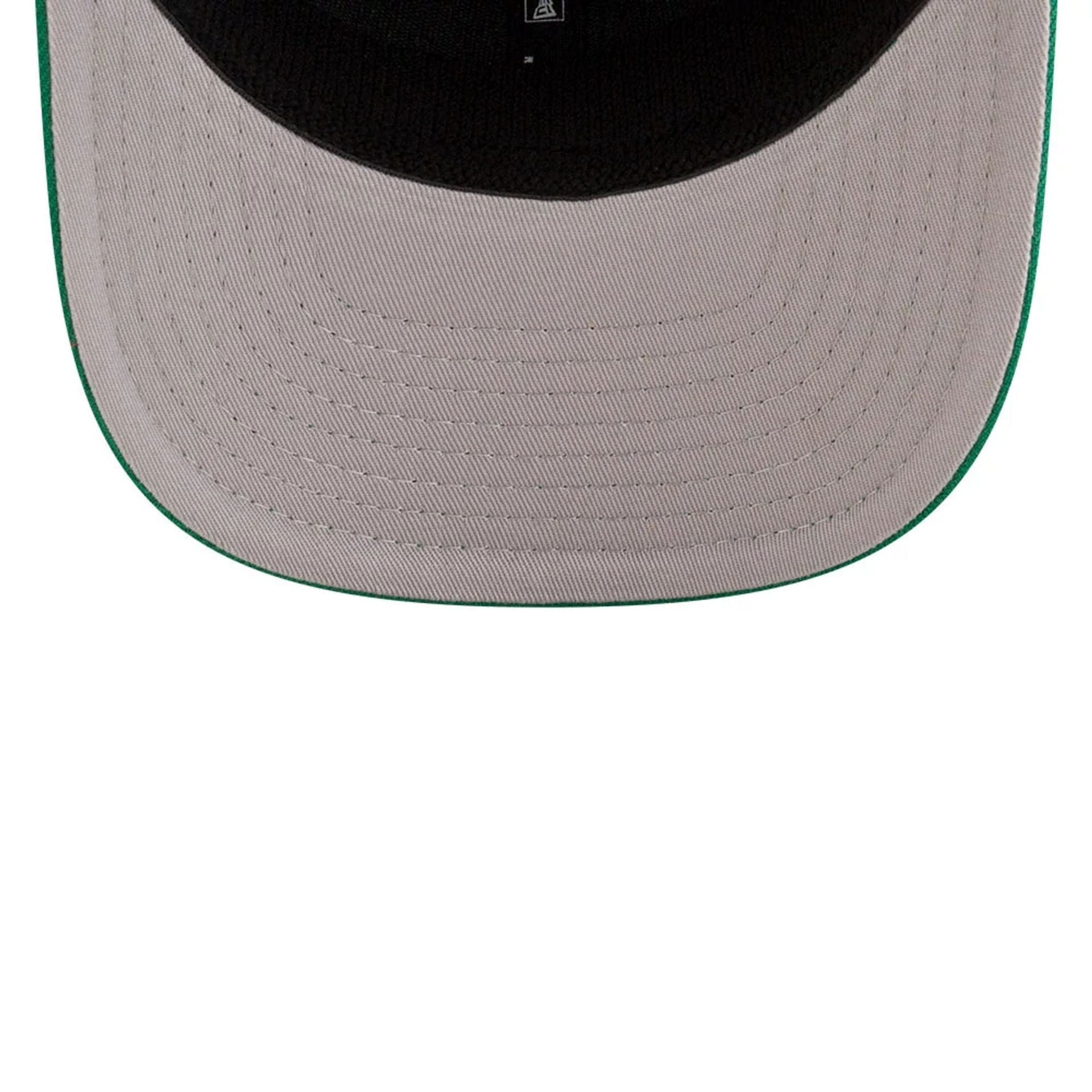 This is a Boston Celtics NBA Team Green 9SEVENTY Stretch Snap Adjustable Cap 2