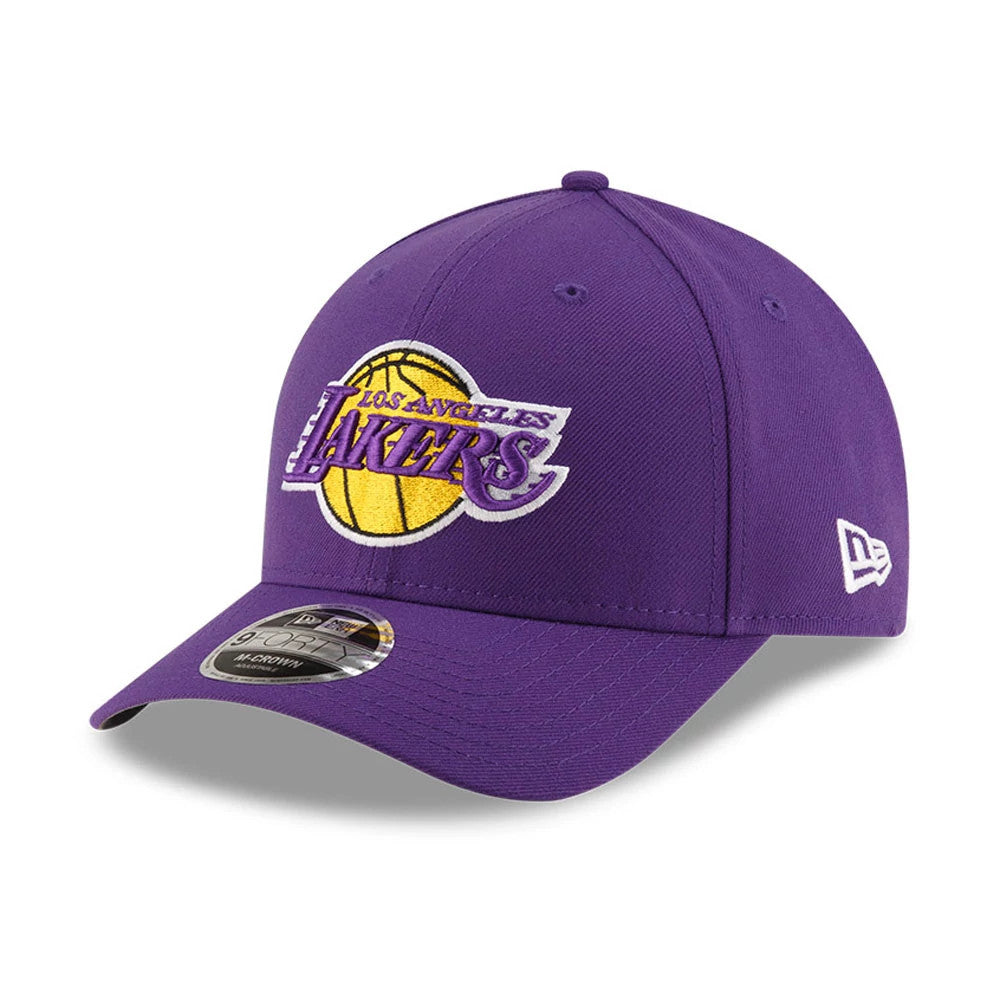 LA Lakers NBA Team Purple New Era 9FORTY M-Crown Adjustable Cap, front view showing the raised yellow and purple Lakers logo on the front panel, a curved purple visor with a 9FORTY size sticker, and New Era flag logo on the left side.