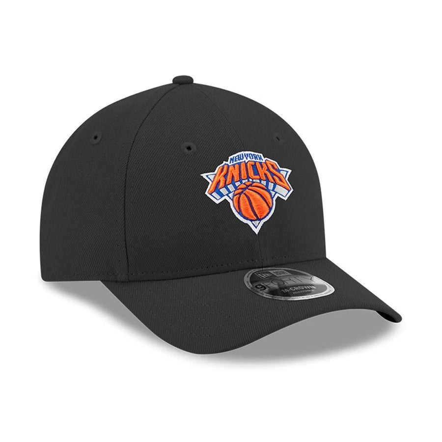 This is a New York Knicks NBA Team Black 9FORTY M-Crown Adjustable Cap 3
