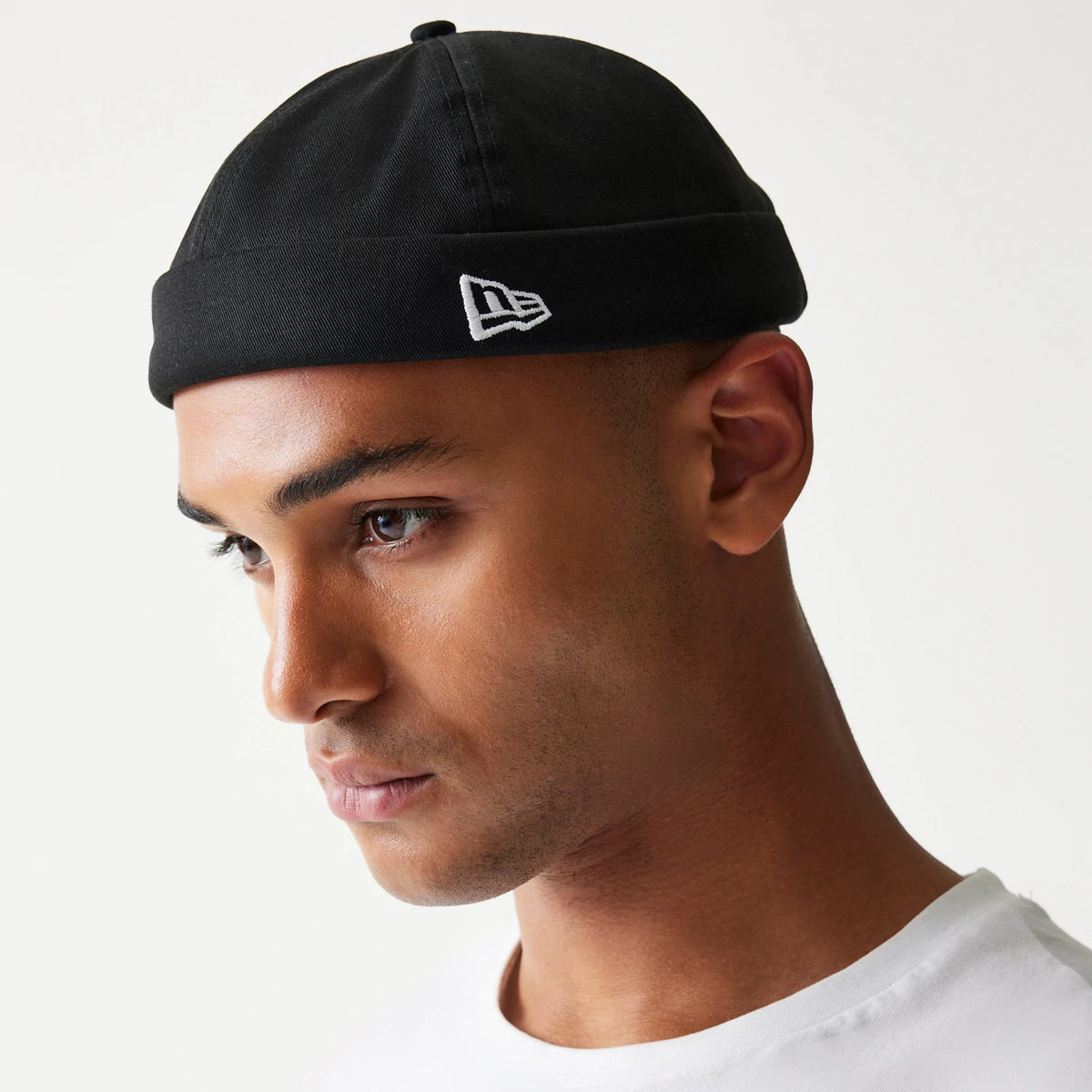 This is a Cotton Twill Docker Black Skull Knit Beanie Hat 2