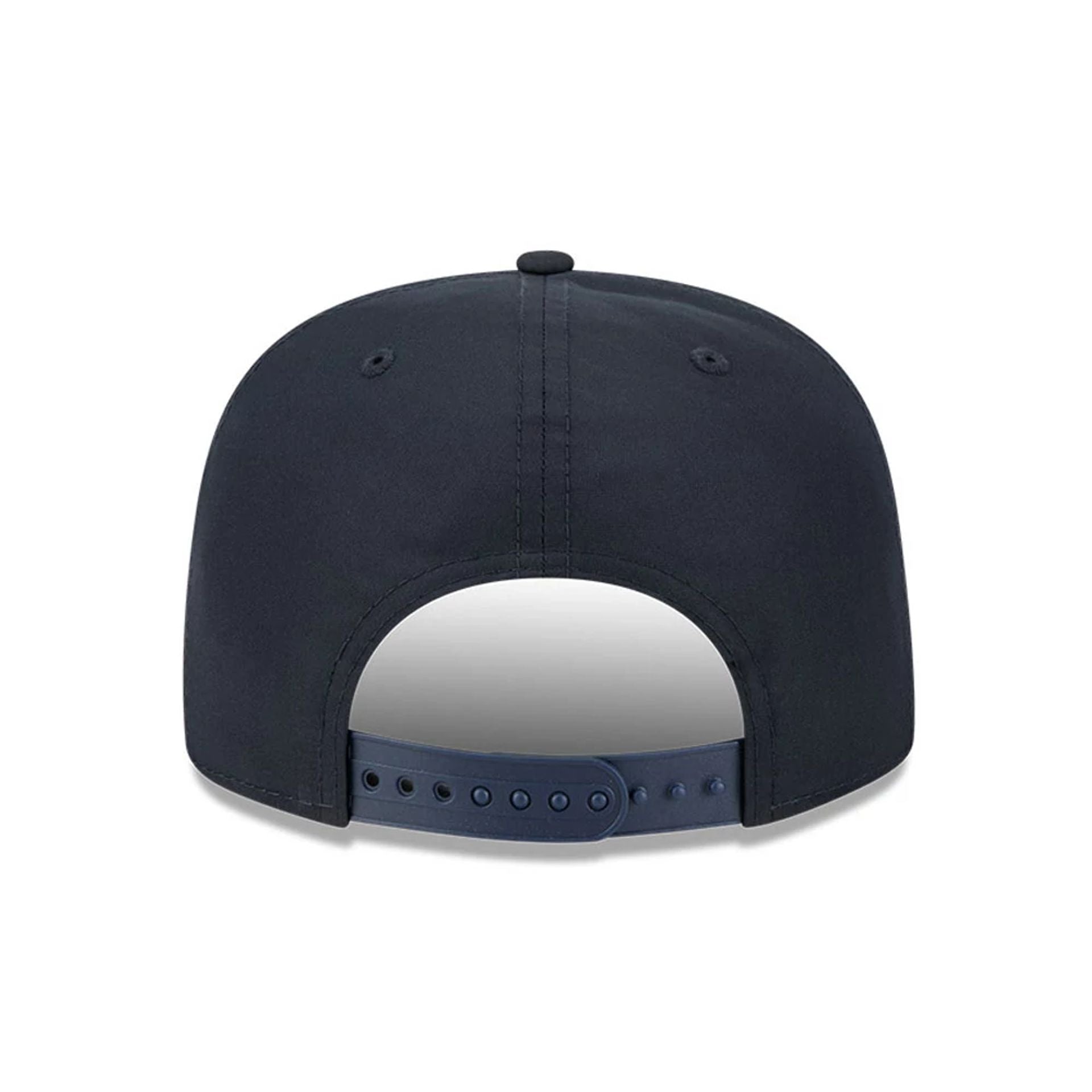 This is a Atlanta Braves Big League Chew Navy Golfer Adjustable Cap 7