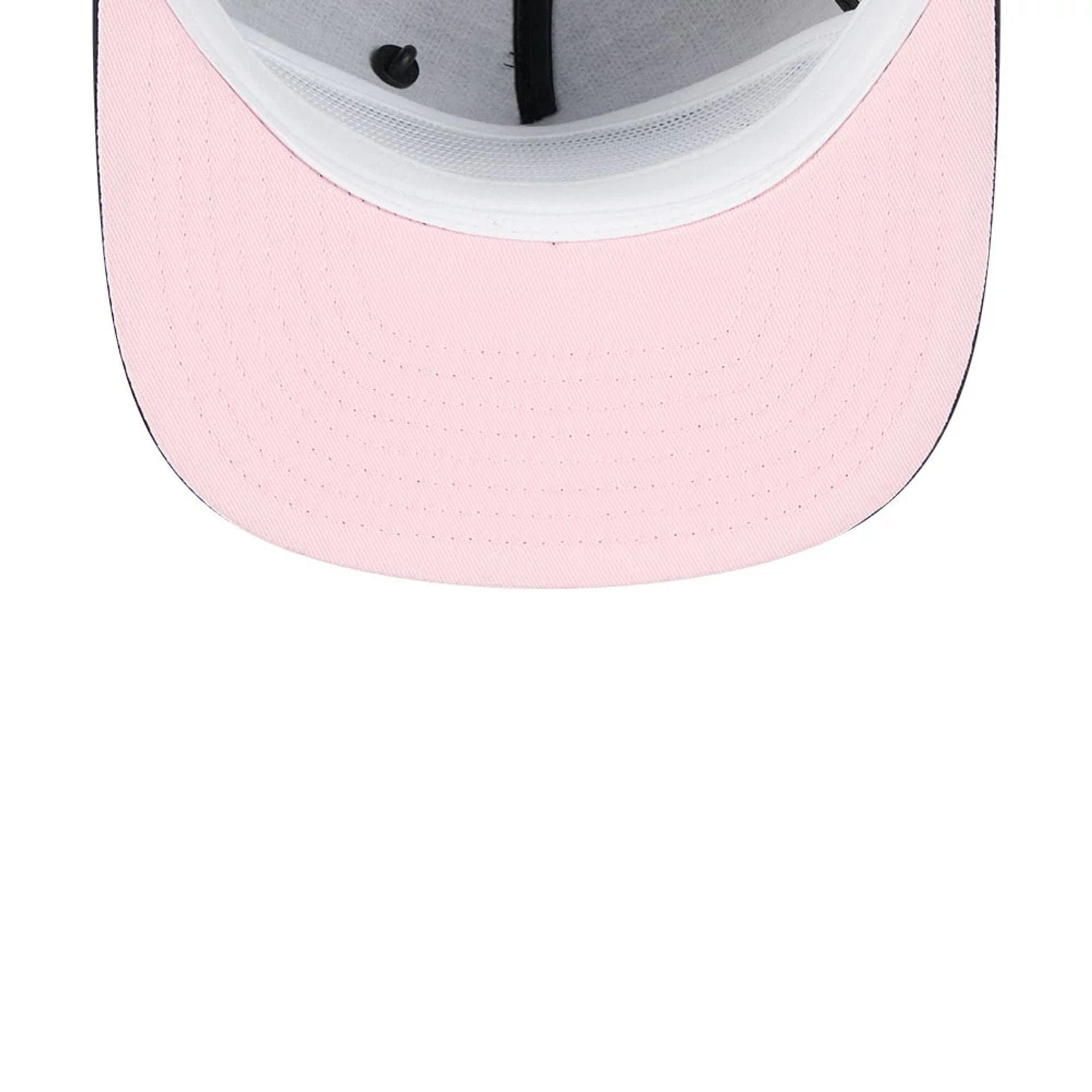 This is a Baseball Hall Of Fame Big League Chew Navy Golfer Adjustable Cap 2