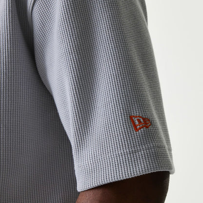 The Male model is wearing New York Mets MLB Waffle Grey Oversized T-Shirt 4
