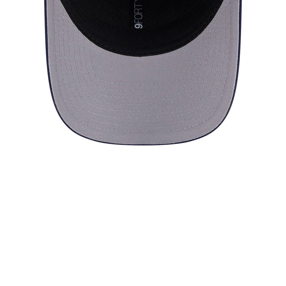 This is a Columbus Blue Jackets NHL Team Navy 9FORTY M-Crown Adjustable Cap 2