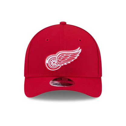 This is a Detroit Red Wings NHL Team Red 9FORTY M-Crown Adjustable Cap 3