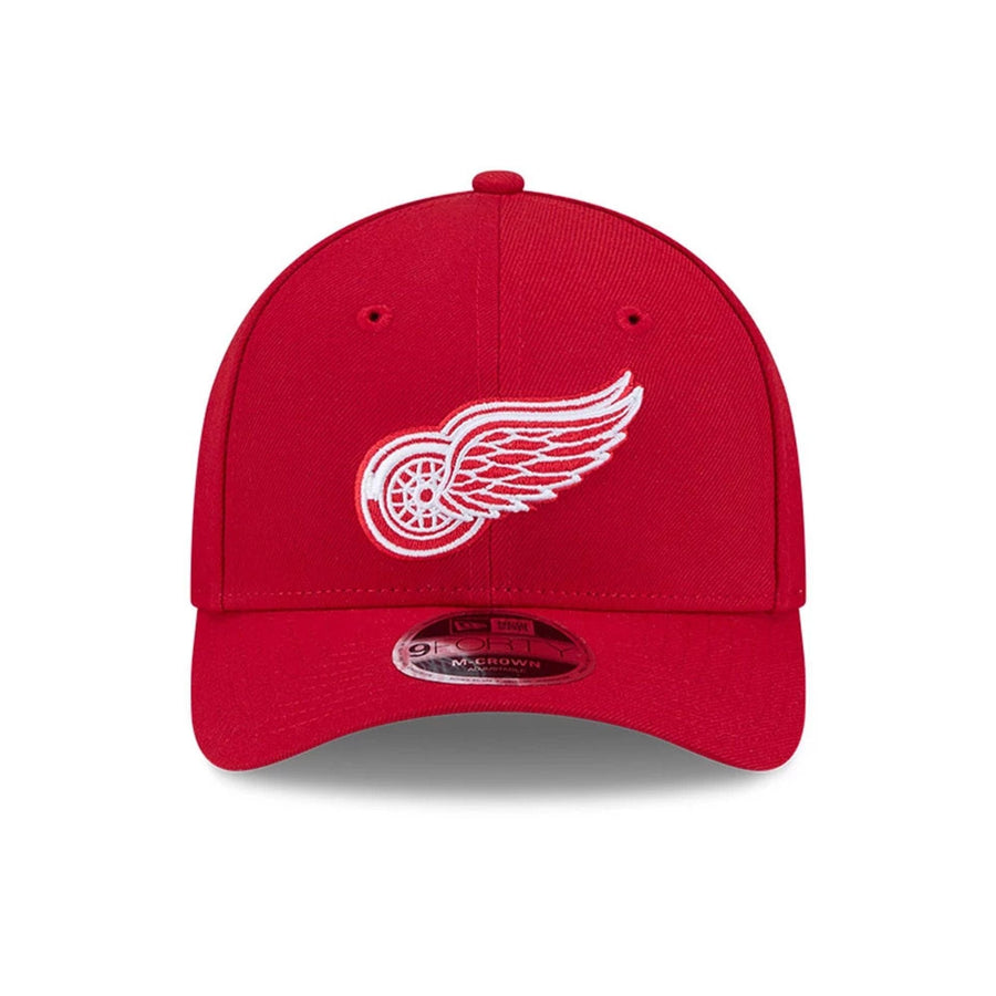 This is a Detroit Red Wings NHL Team Red 9FORTY M-Crown Adjustable Cap 3