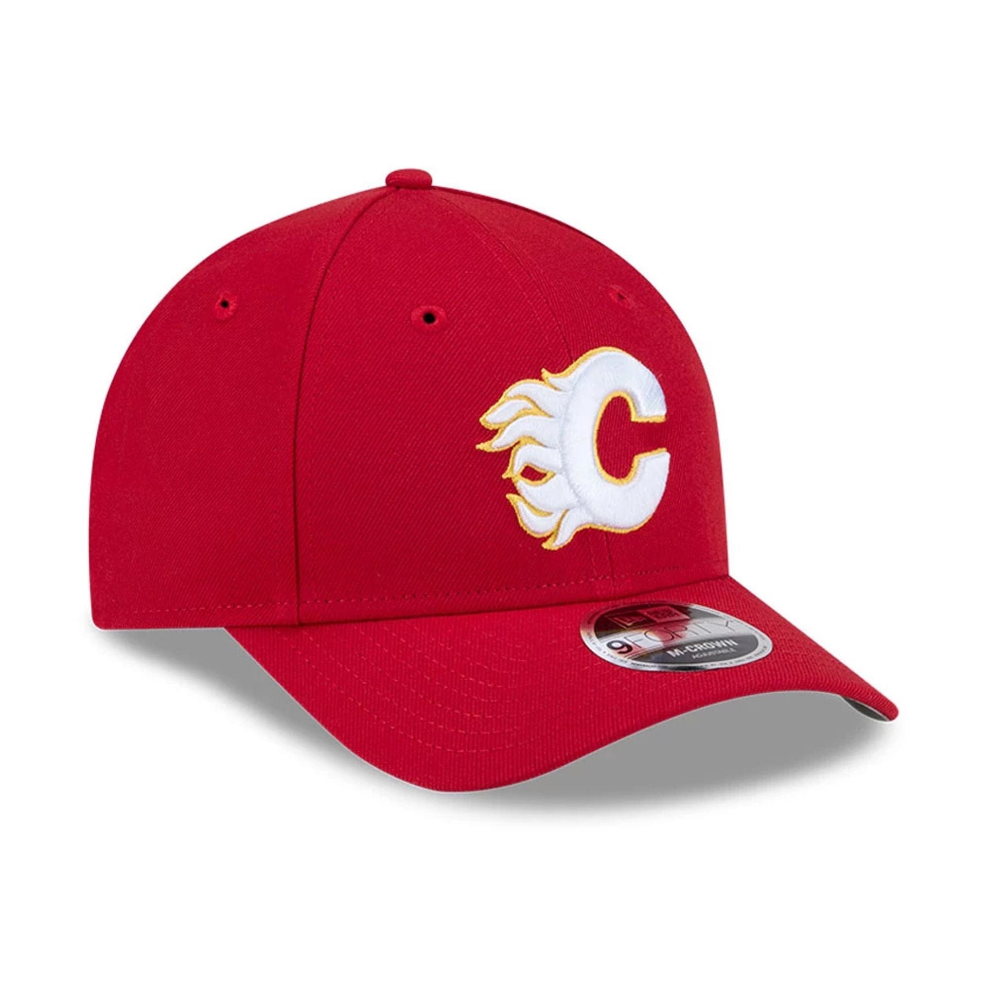 This is a Calgary Flames NHL Team Red 9FORTY M-Crown Adjustable Cap 4