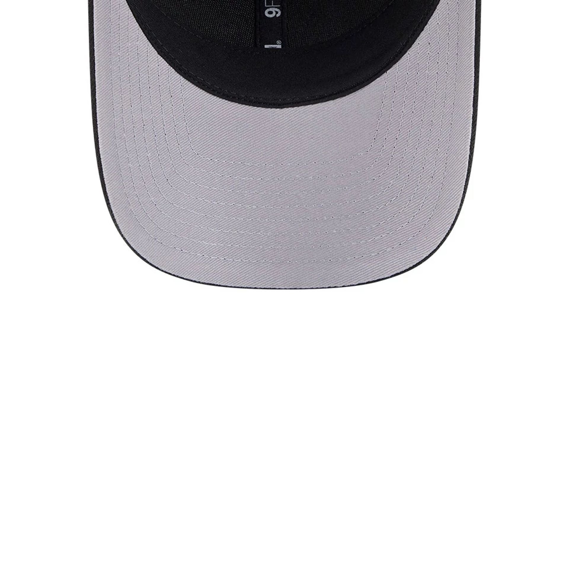 This is a Boston Bruins NHL Team Black 9FORTY M-Crown Adjustable Cap 2