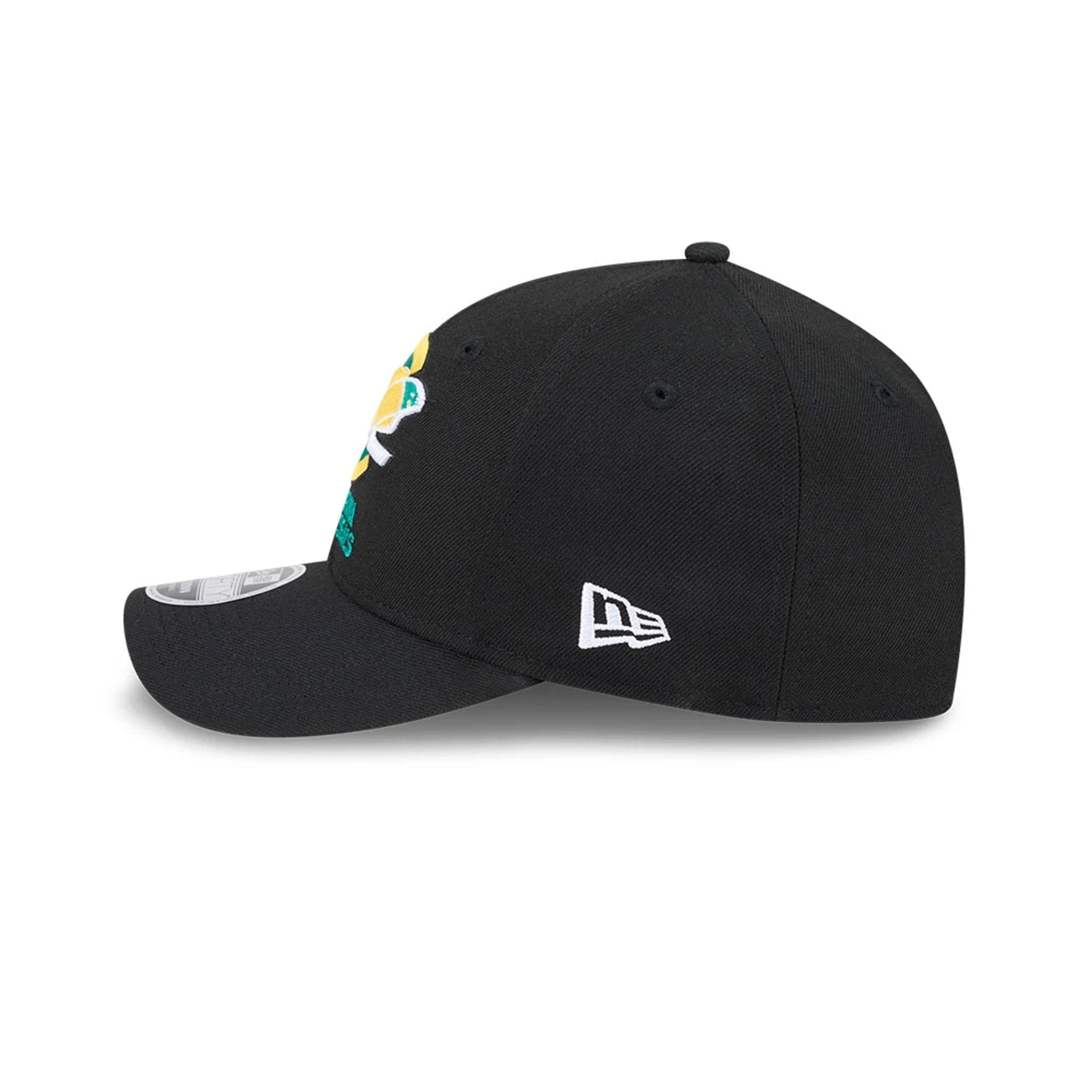 This is a California Golden Seals NHL Team Black 9FORTY M-Crown Adjustable Cap 5