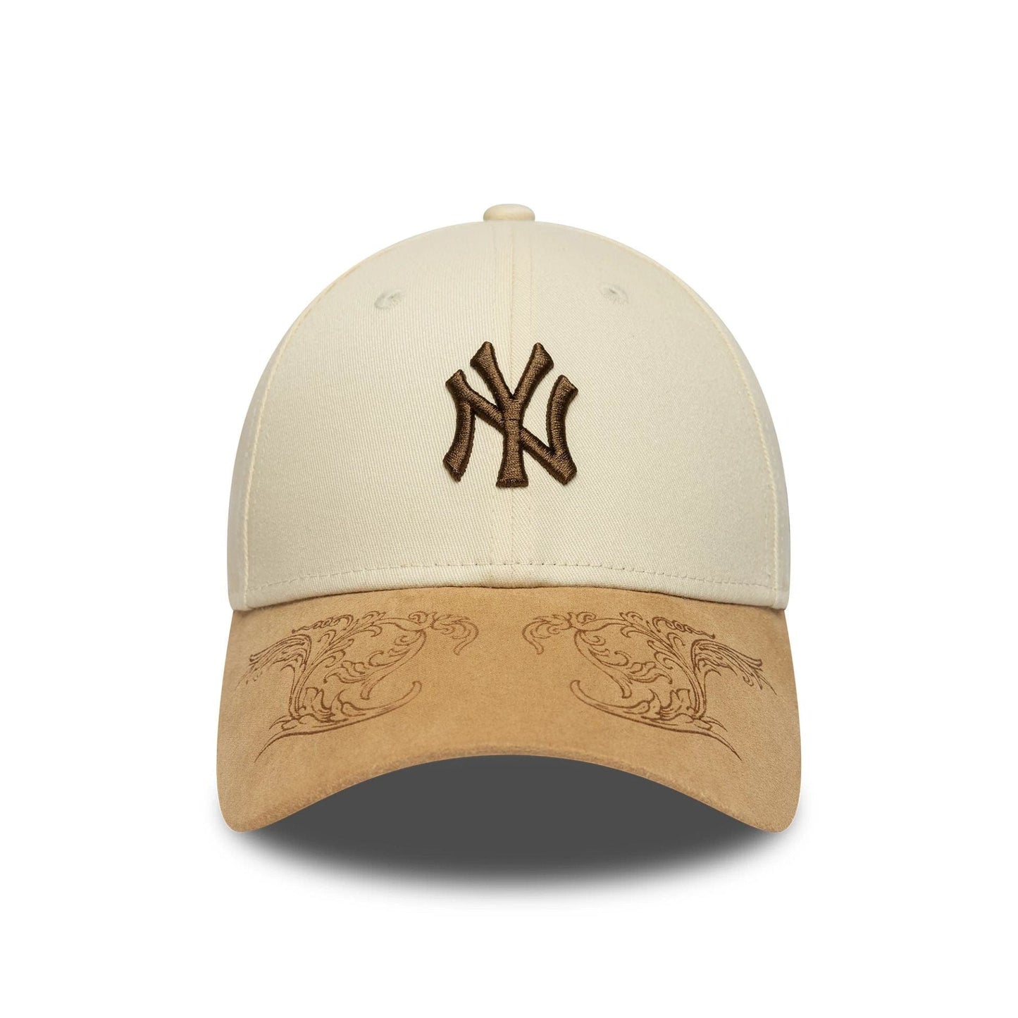 This is a New York Yankees MLB Contrast Visor Cream 9FORTY Adjustable Cap 2